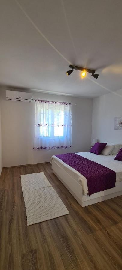 Apartments Helena 伊万多拉克 外观 照片