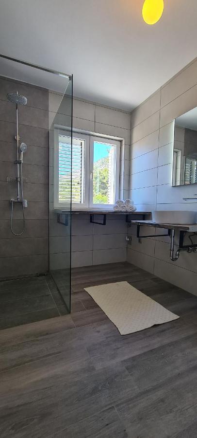 Apartments Helena 伊万多拉克 外观 照片