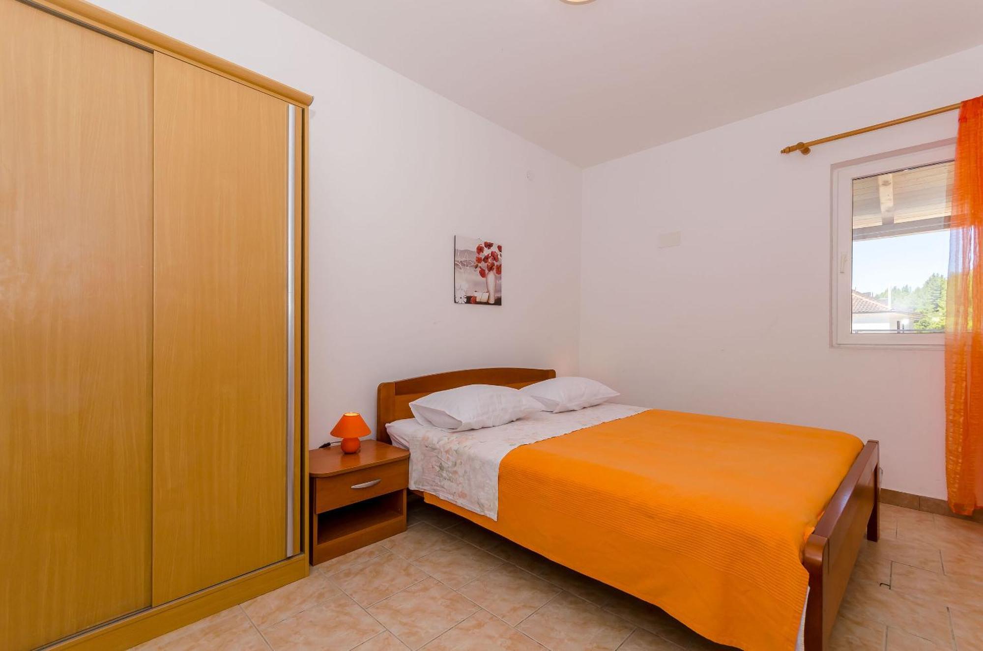 Apartments Helena 伊万多拉克 外观 照片