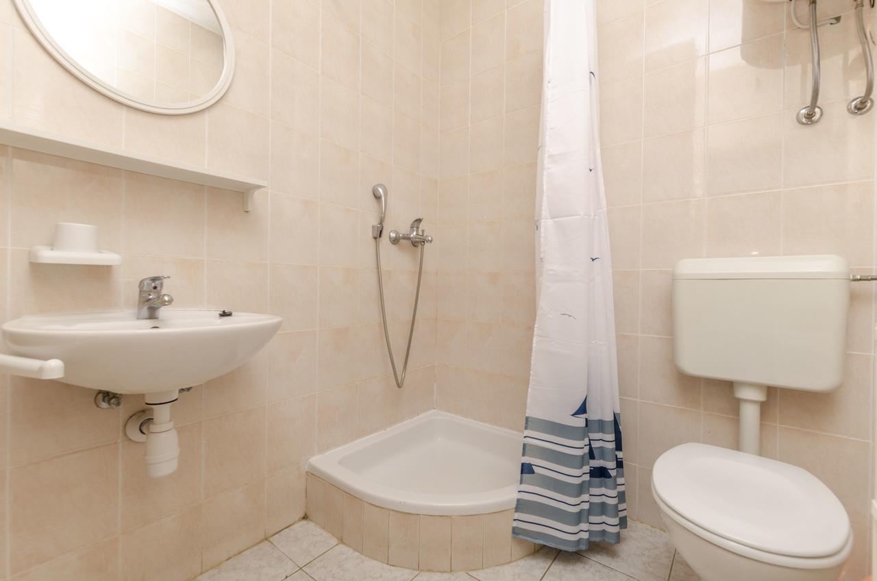 Apartments Helena 伊万多拉克 外观 照片