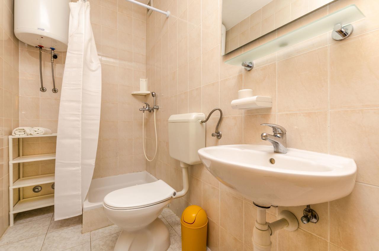 Apartments Helena 伊万多拉克 外观 照片