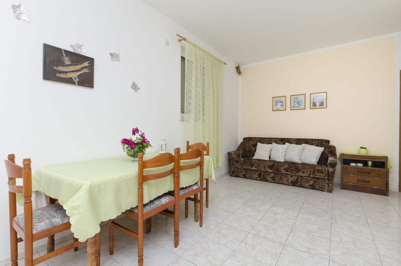 Apartments Helena 伊万多拉克 外观 照片